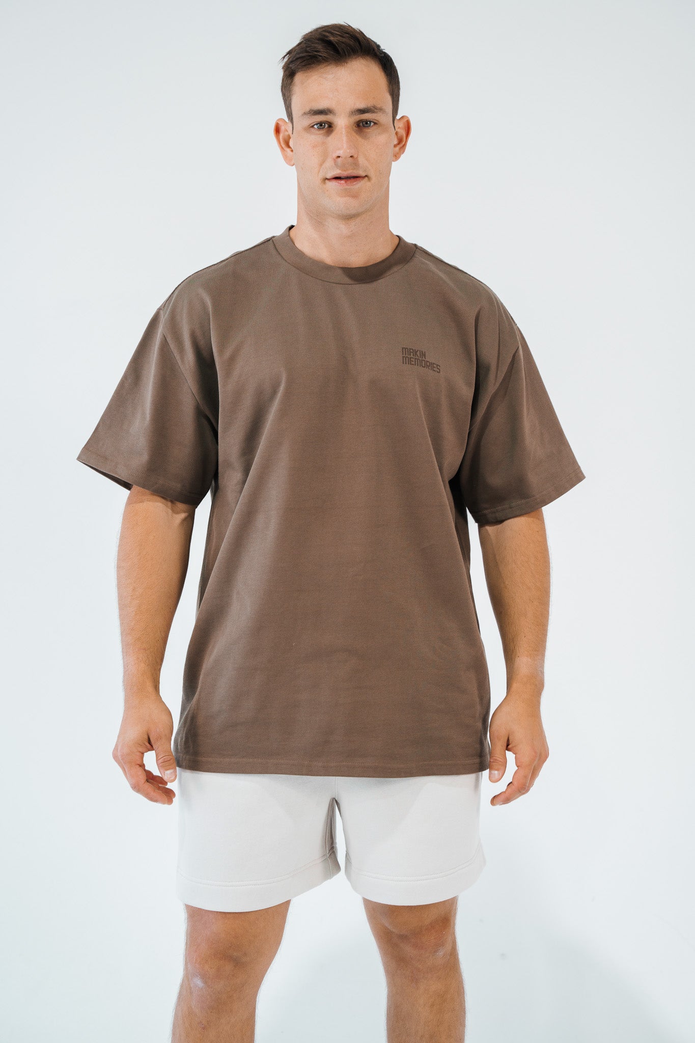 BOLD TEE IN WALNUT