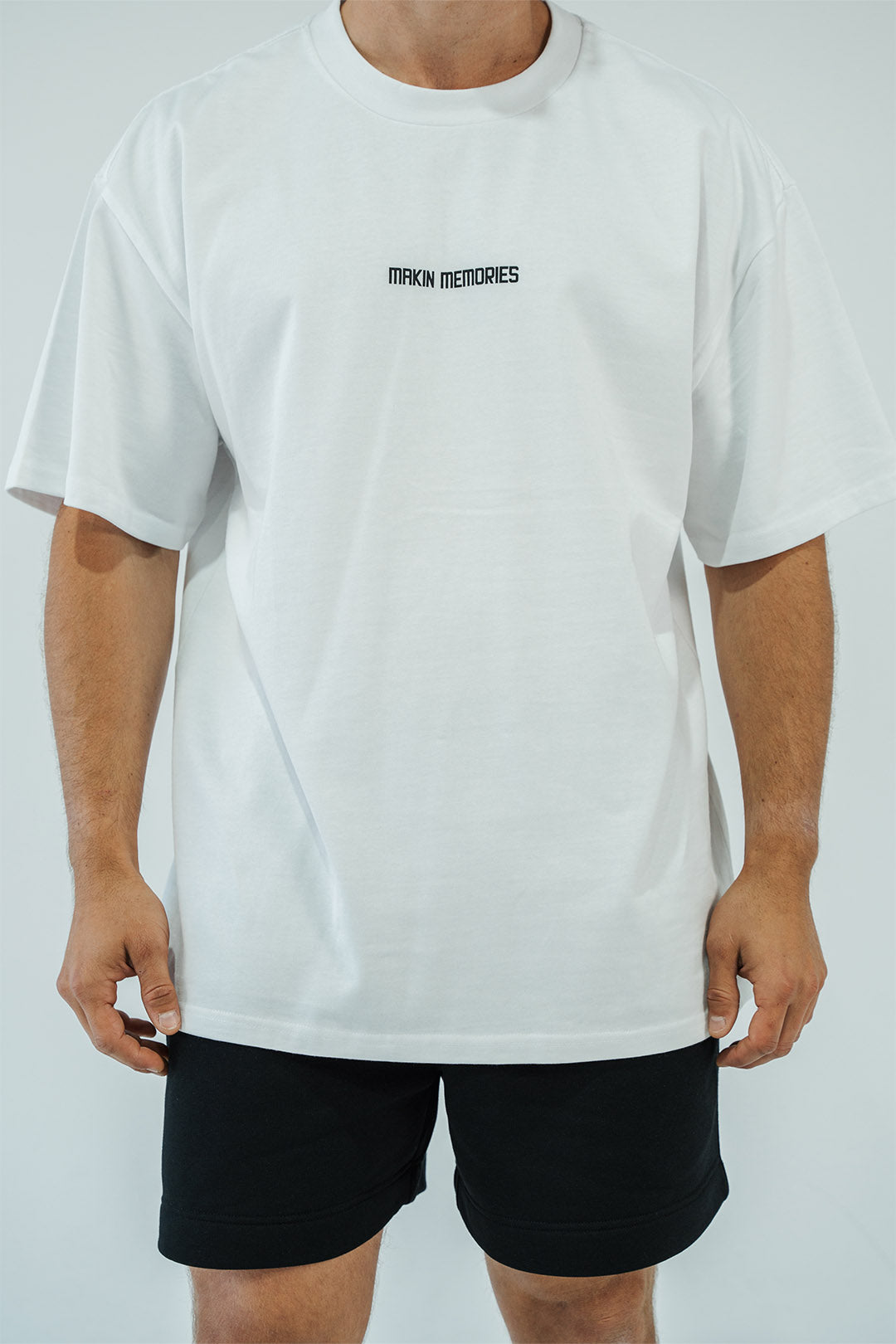 ICONIC TEE IN WHITE