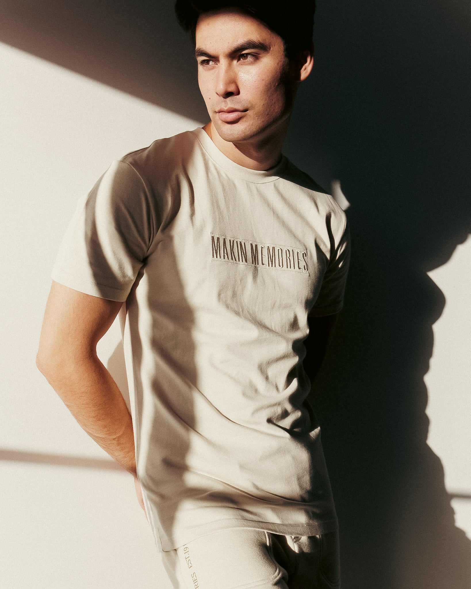 FEAT TEE IN CREAM HEAVYWEIGHT